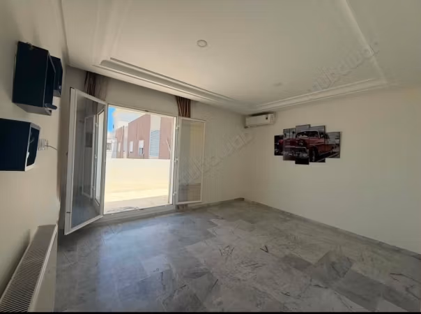 Appartement S2 à louer à jardins de l’Aouina