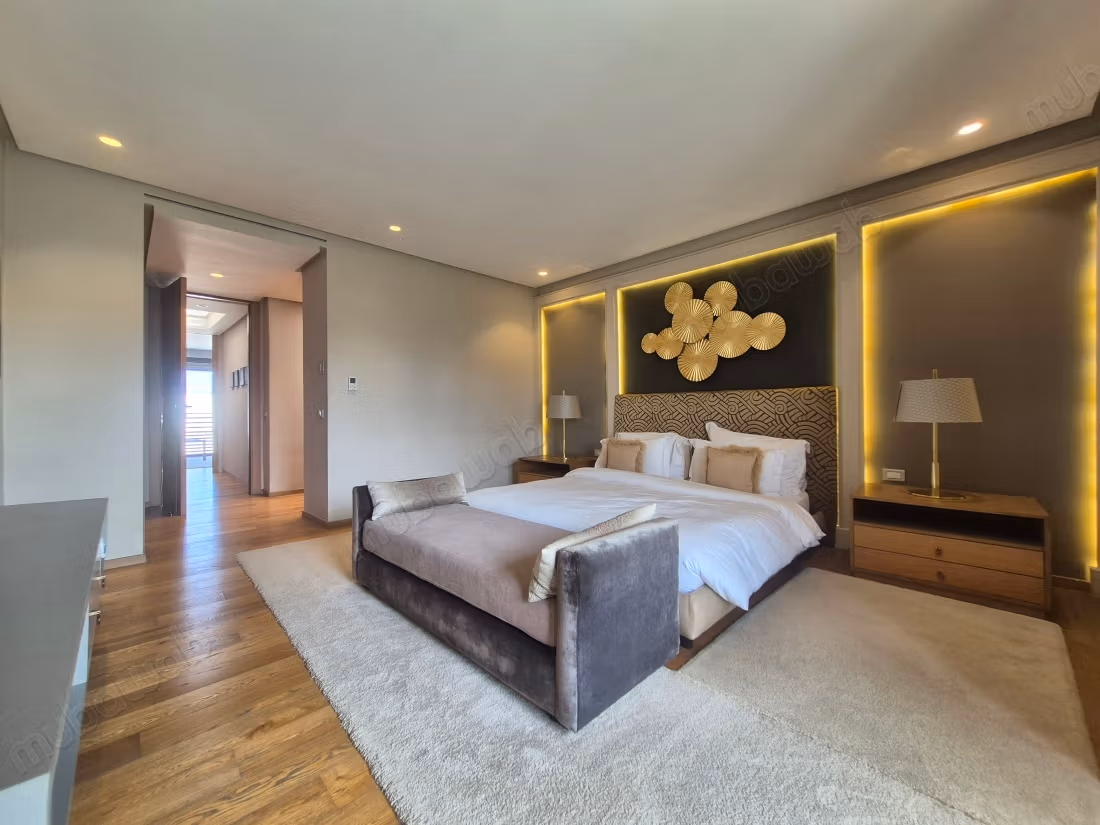 A Vendre Appartement 258 m2 
Triangle d'Or