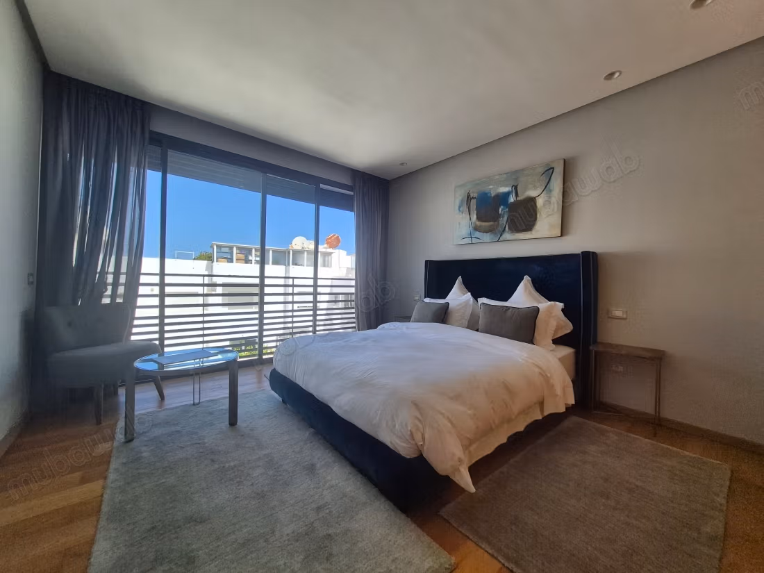 A Vendre Appartement 258 m2 
Triangle d'Or