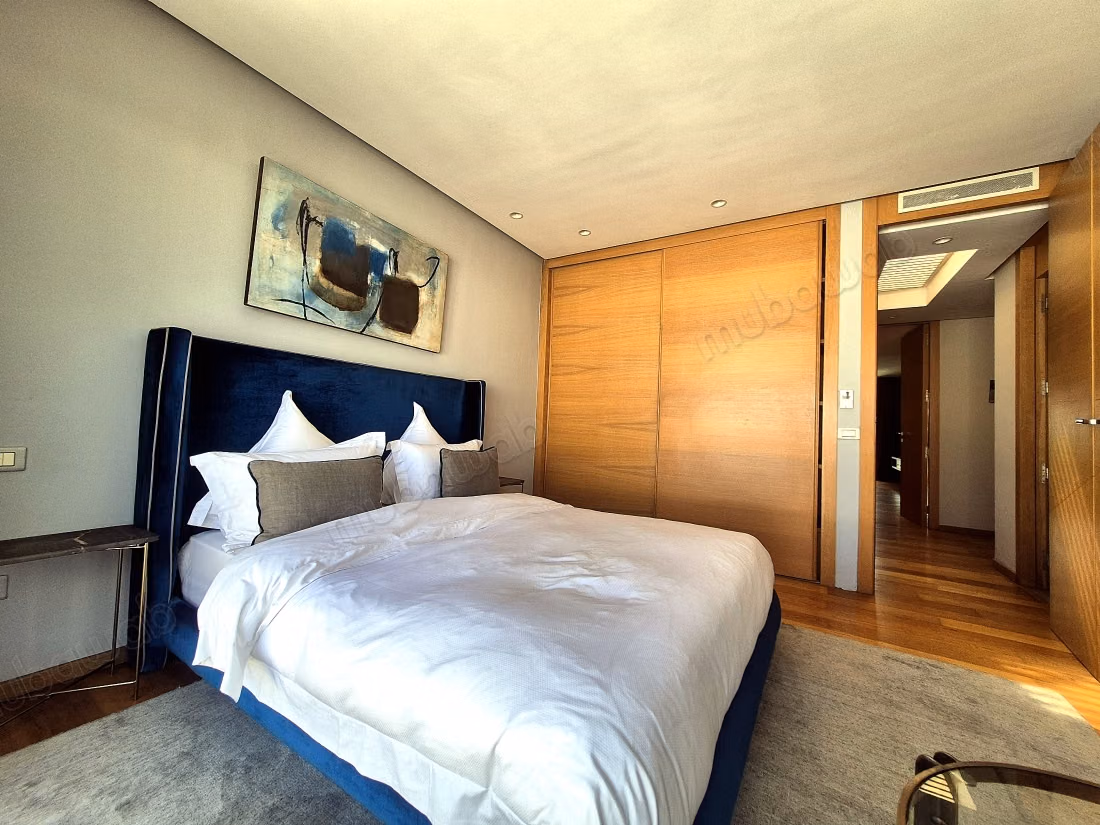 En Venta Apartamento 258 m2 Triángulo de Oro