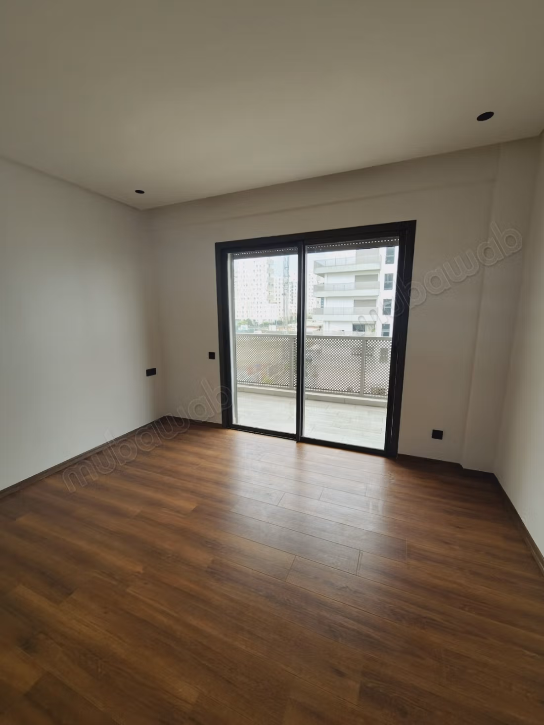 Appart 3ch Salon 136m2 Luxe à CFC 
Ss Vis àVis