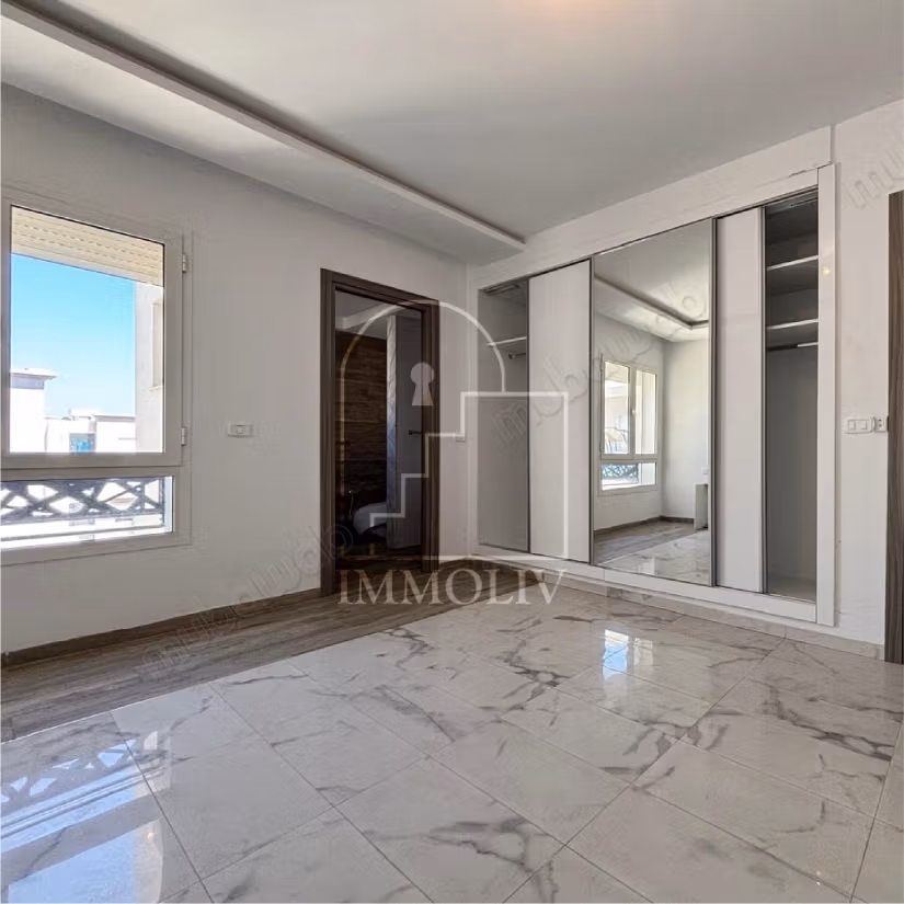 A vendre un Appartement S3 neuf à Ain Zaghouan