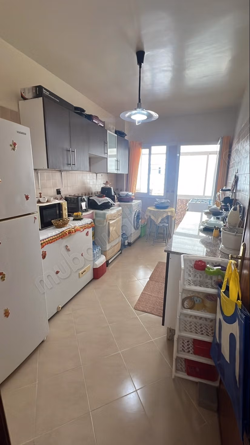 Appartement te koop in het Centrum. 3 comfortabele kamers. Gemeubileerd