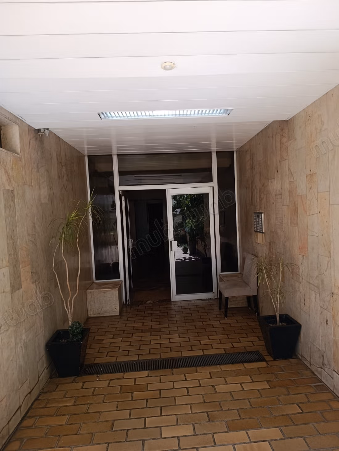 Appartement meublé Romandie 
2 Résidences fermés
