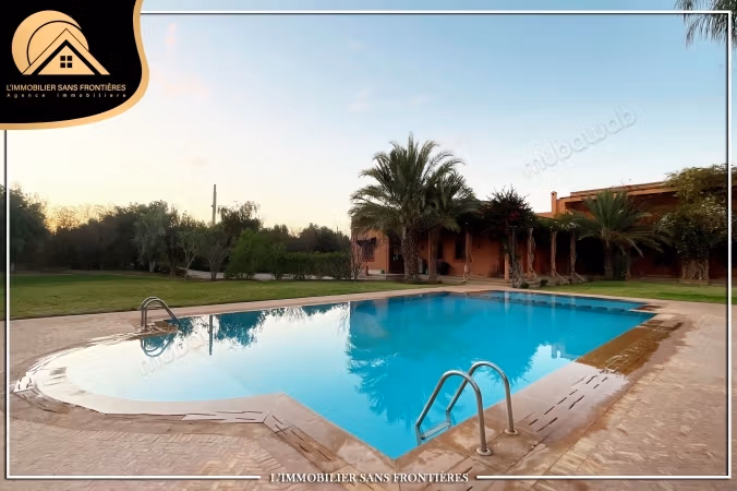Villa arredata in vendita in Route de l'Ourika, Marrakech – 1 ettaro di terreno – Piscina