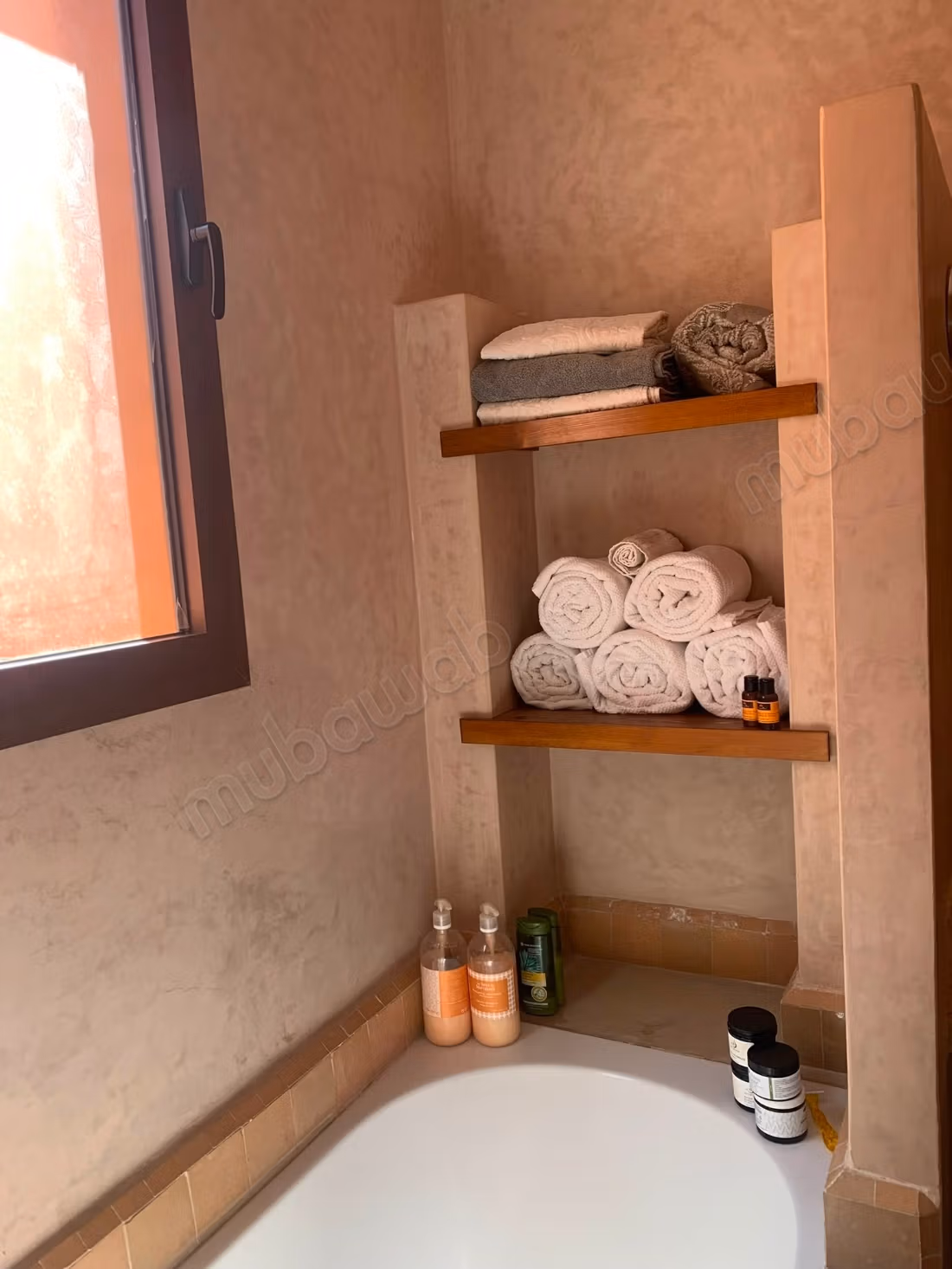 Superb apartment for rent on Route de l'Ourika. 2 large rooms. All comforts with fireplace and air conditioning