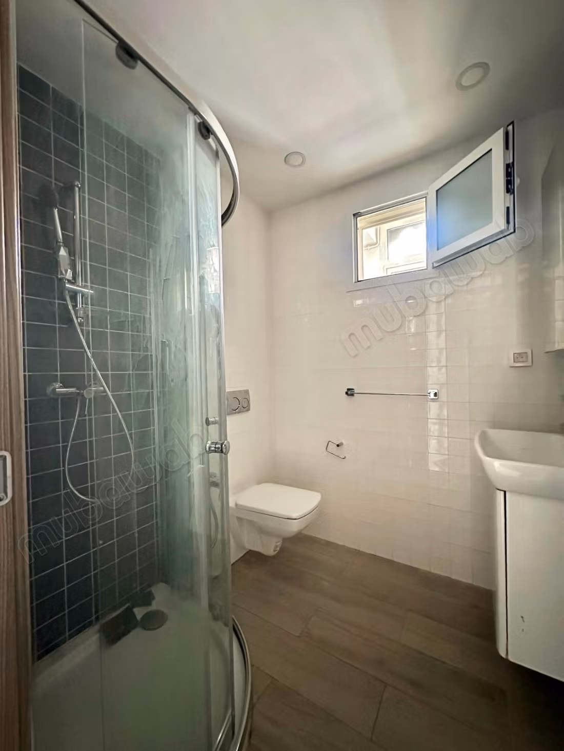 A louer: appartement s2 aux jardins de carthage
