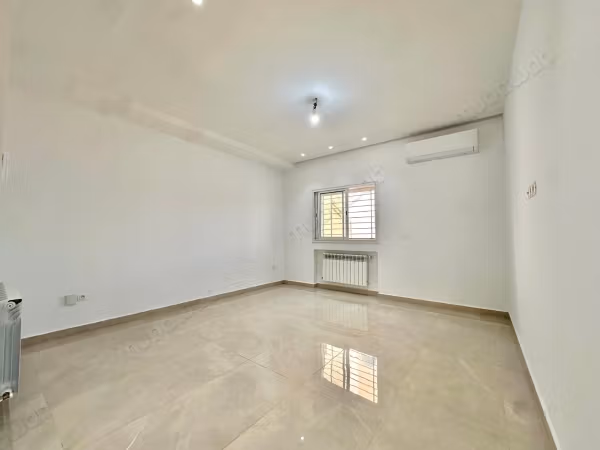 A louer: appartement s3 aux jardins de carthage