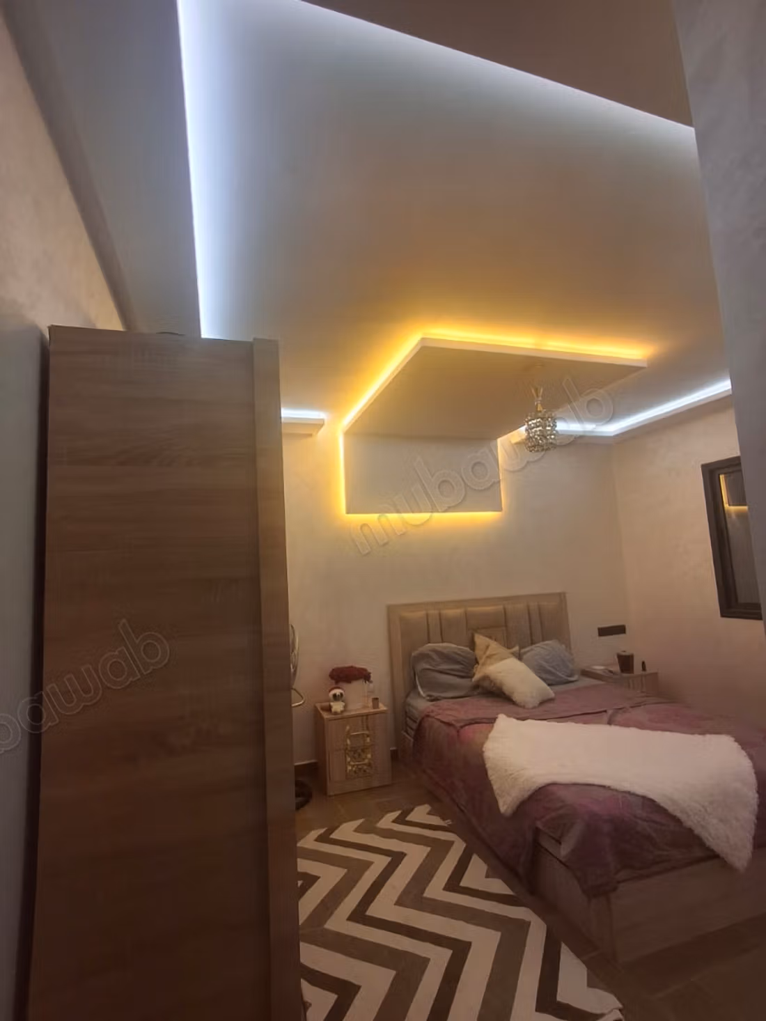 Prachtig appartement te koop in de wijk Hassani. De oppervlakte is 66 m². Gemeubileerd