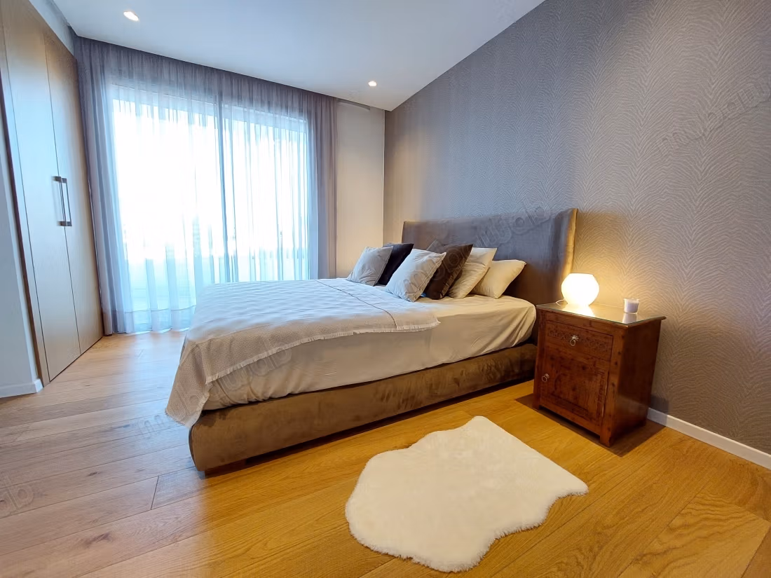 Bonito apartamento con gran terraza