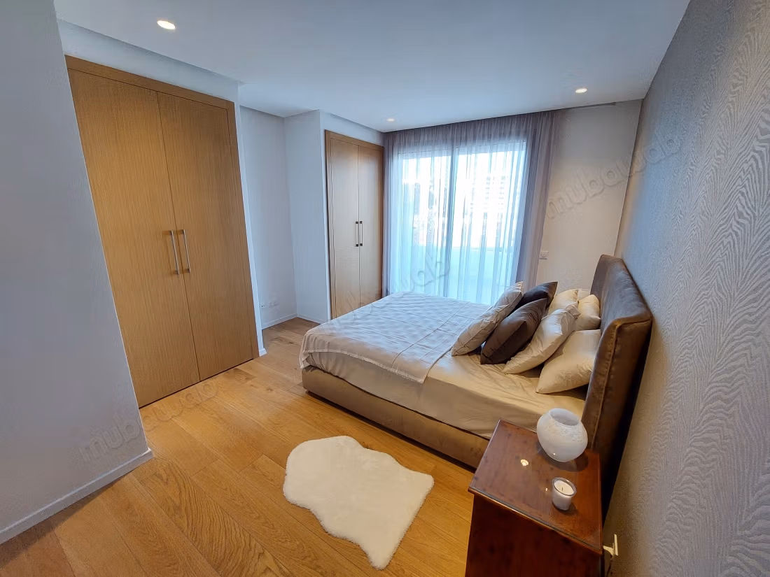 Bonito apartamento con gran terraza
