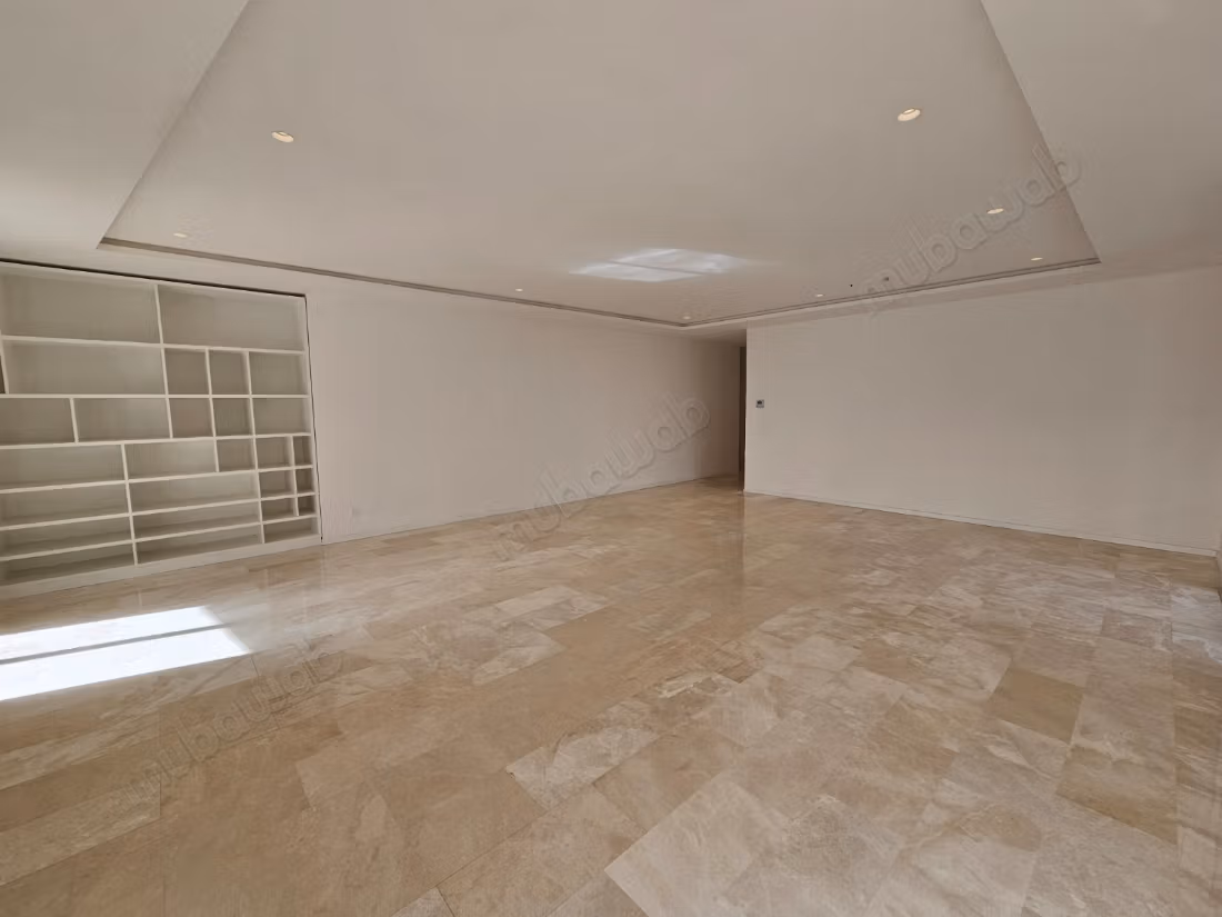Modern empty apartment for rent – CFC Casablanca Finance City