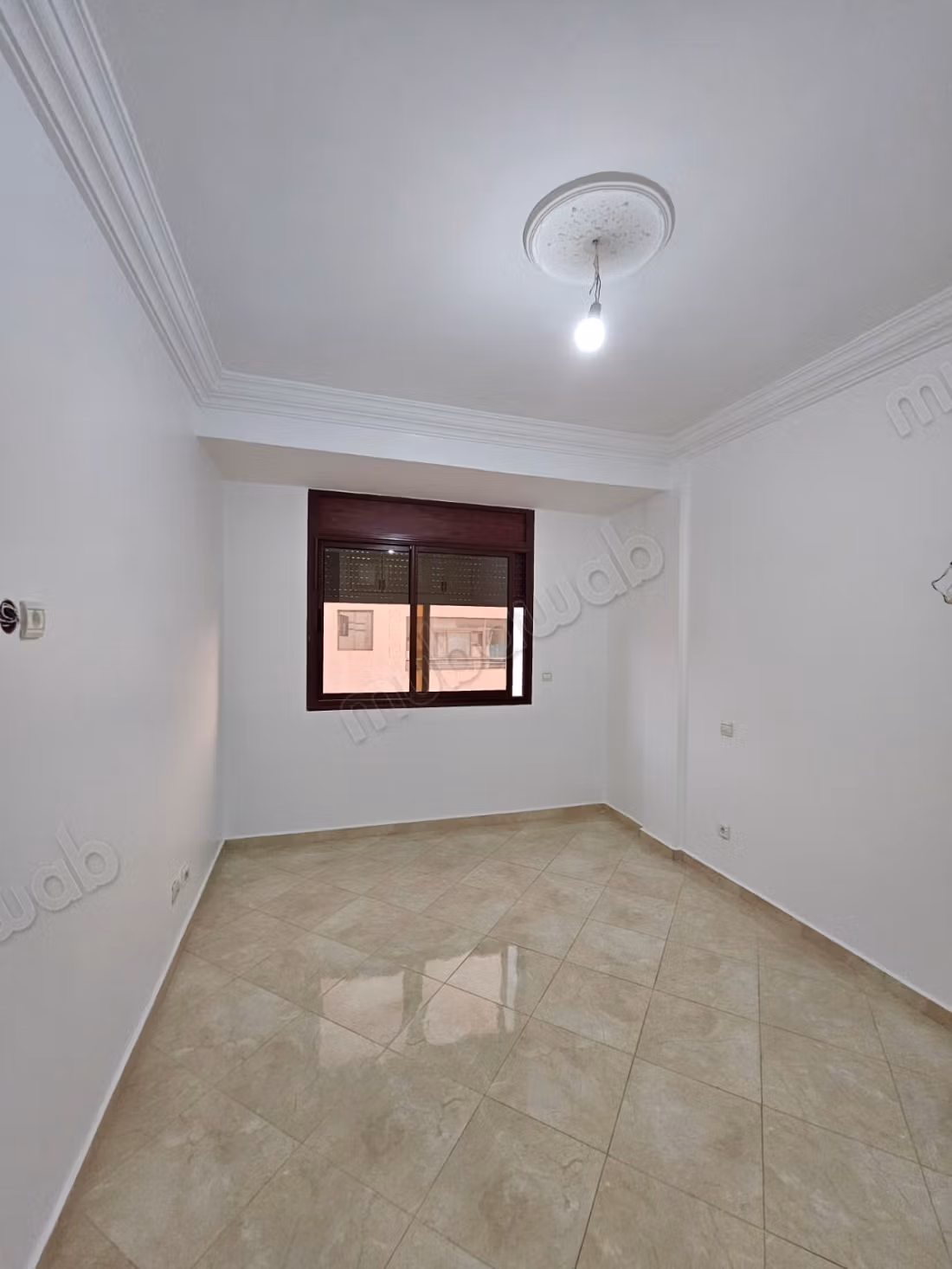 Location longue duree vide 3 chambres hay mohamadi
