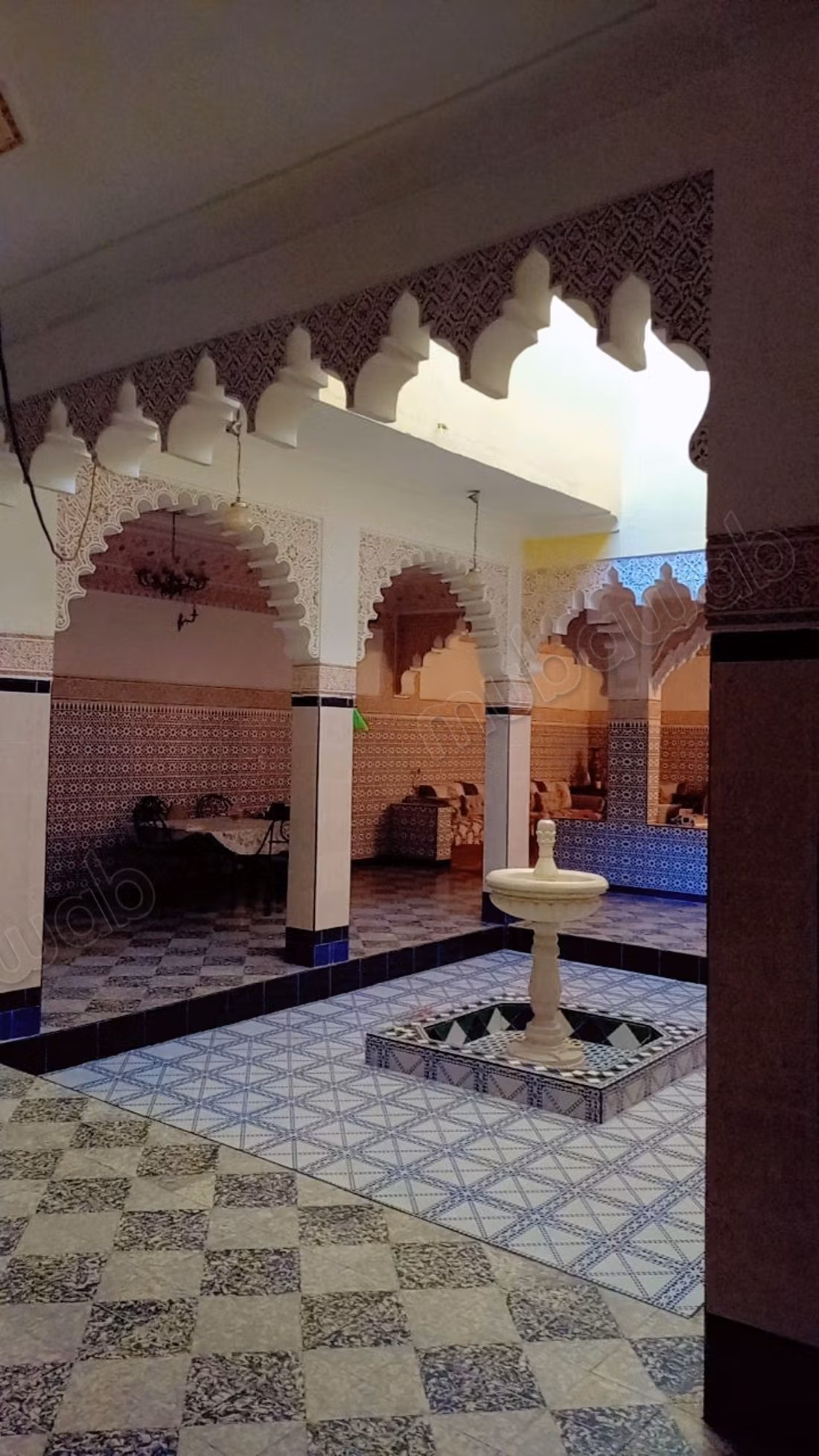 Riad — bab doukala route lgza
