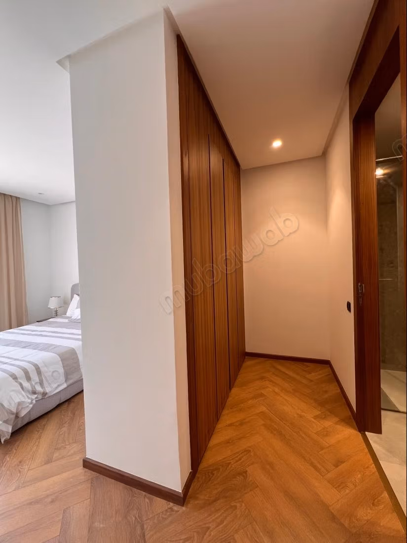 Appartamento molto elegante arredato in affitto a CFC