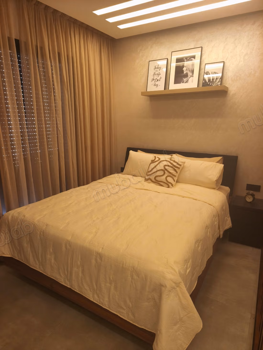 New furnished studio never inhabited