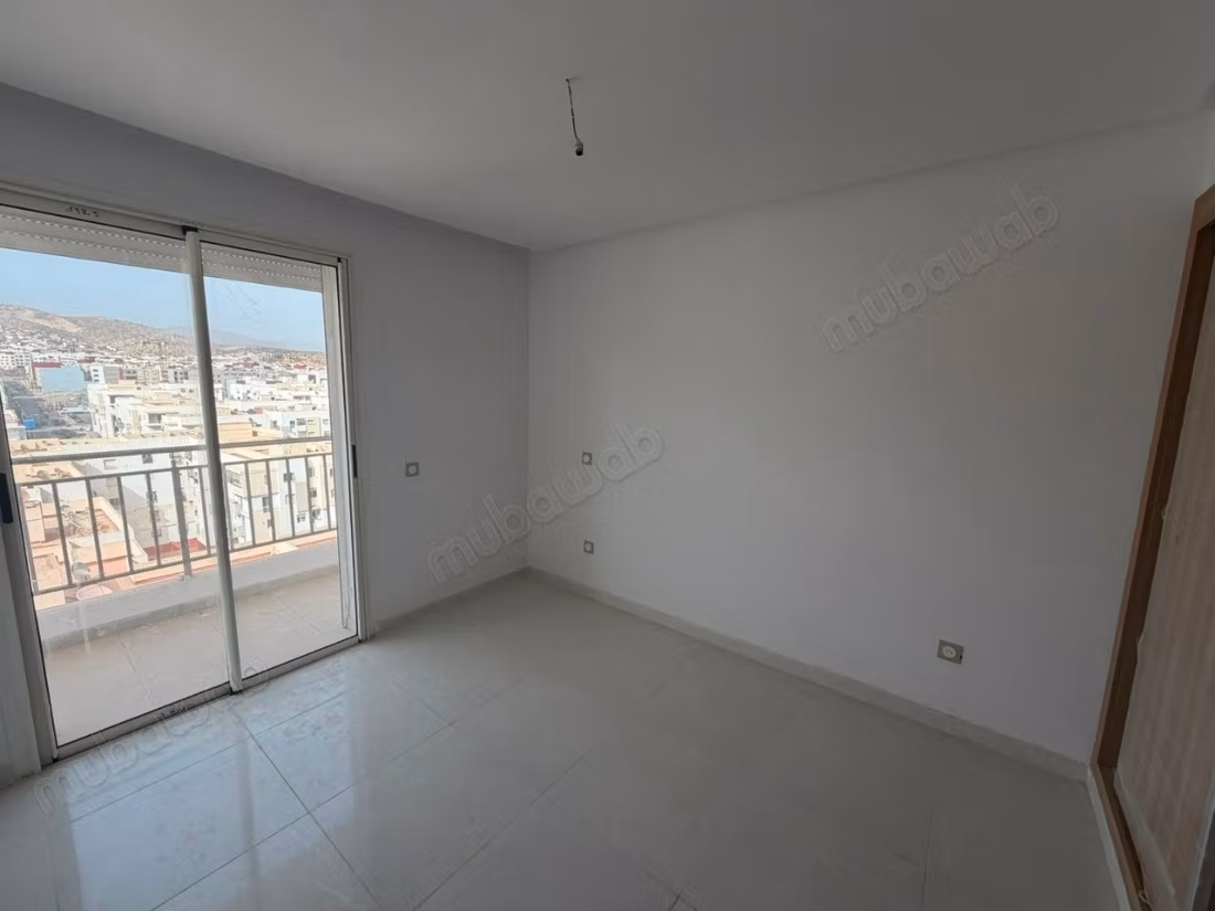 Groot Appartement te koop T4 hay mohamadi