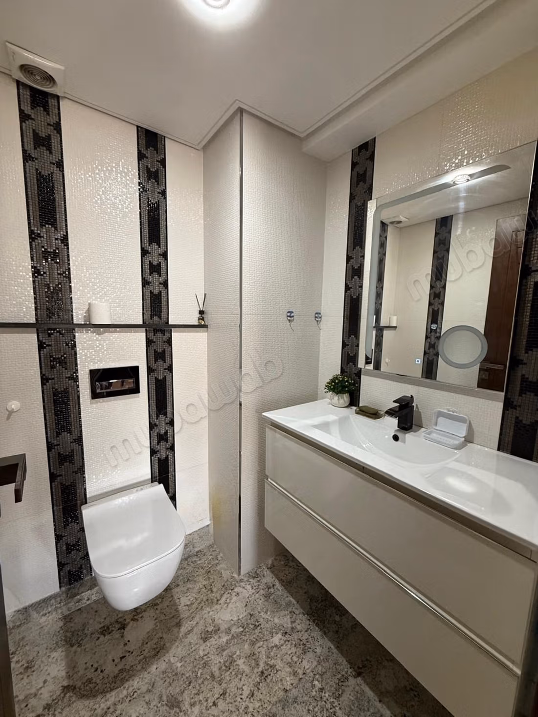 Apartment Downtown
