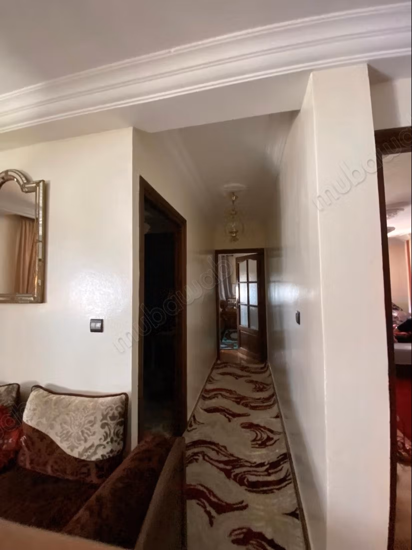Maison à vendre 3 étages avec 4 garages