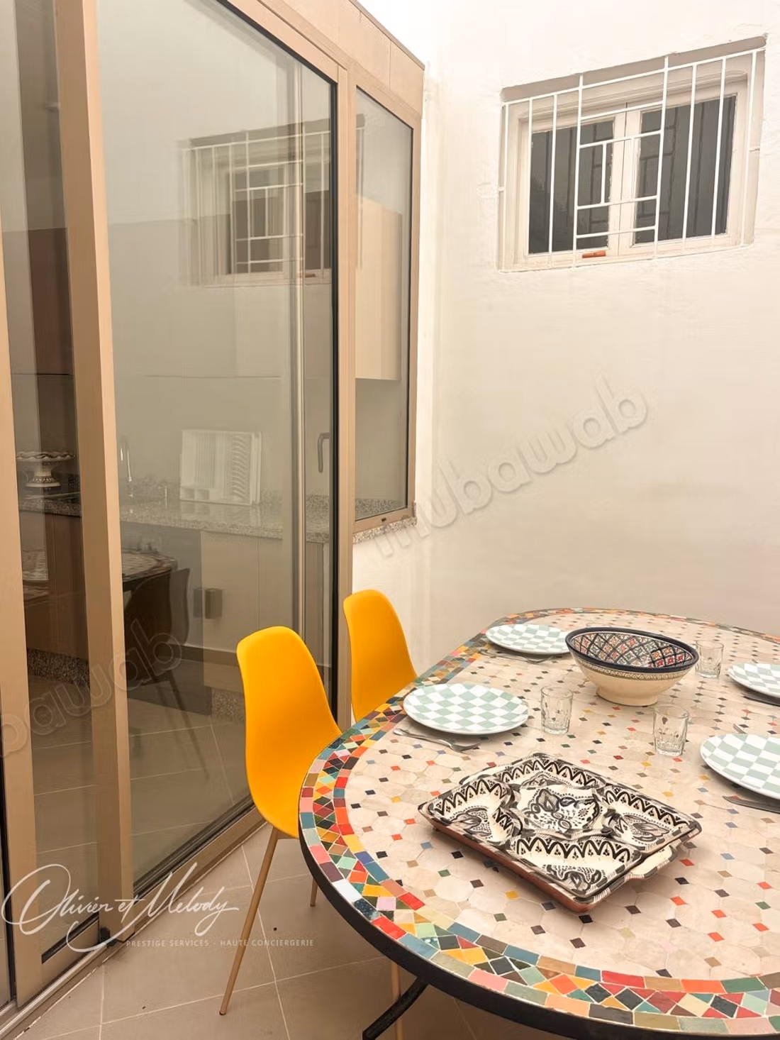 Vend appartement à Nouvelle Ville. Surface de 95 m². Bien meublé