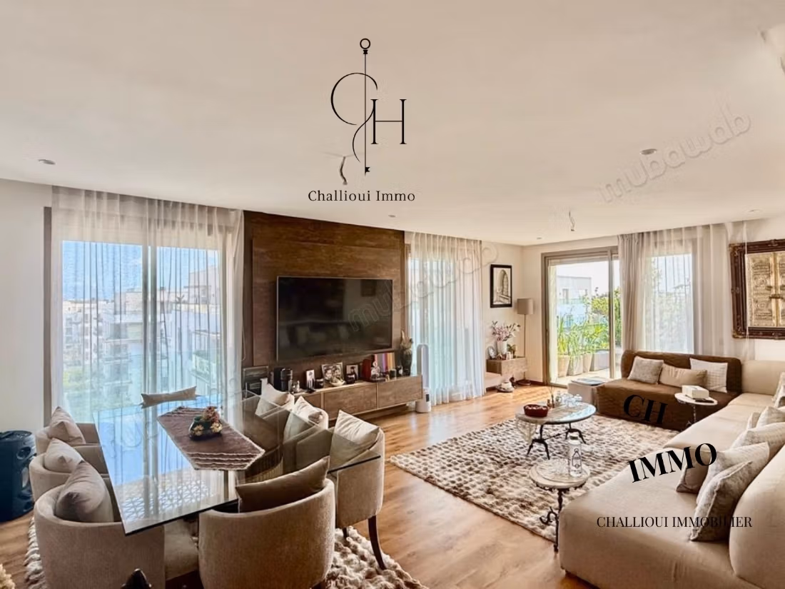 Vente ou location penthouse vide à l'orangeraie