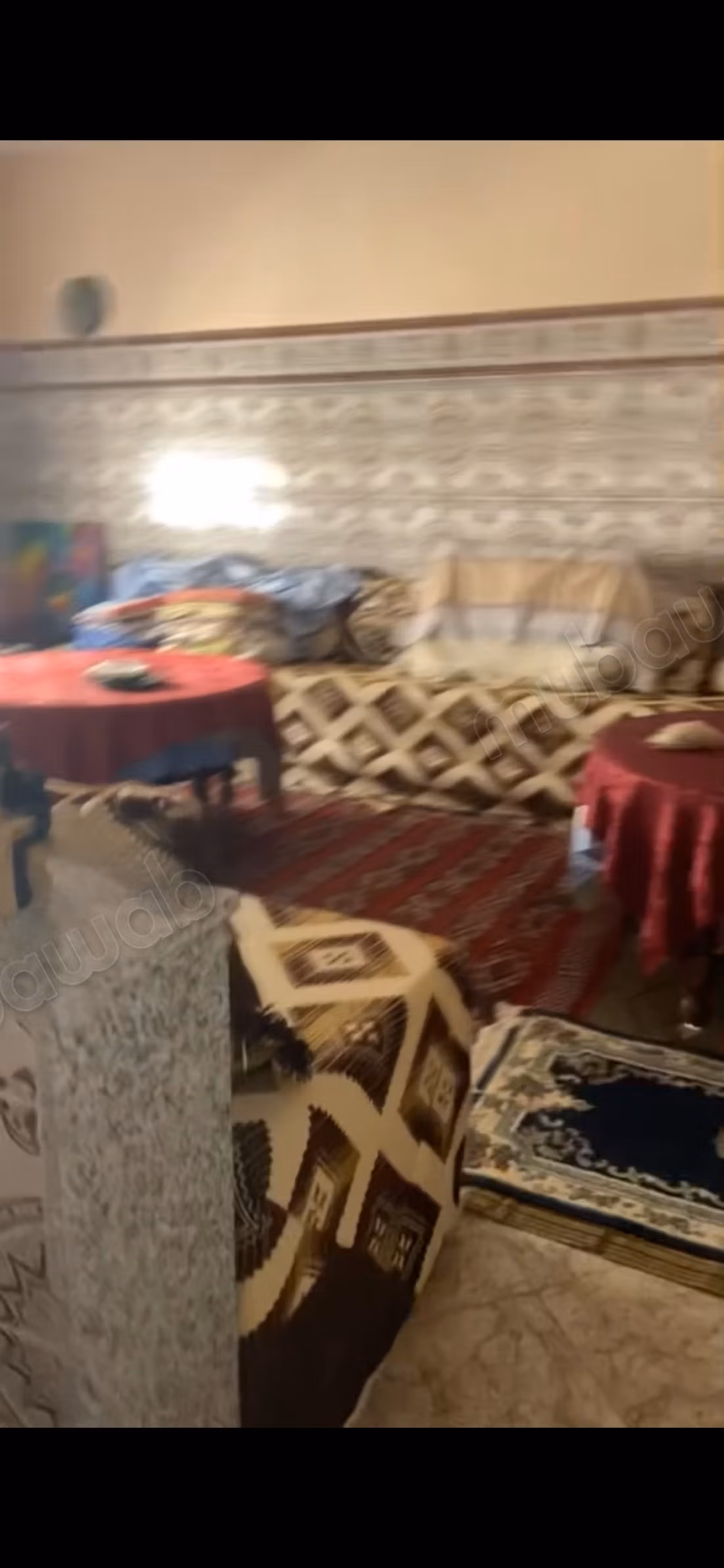 Casa di 110 m2 al suolo su 3 piani nel centro di Temara