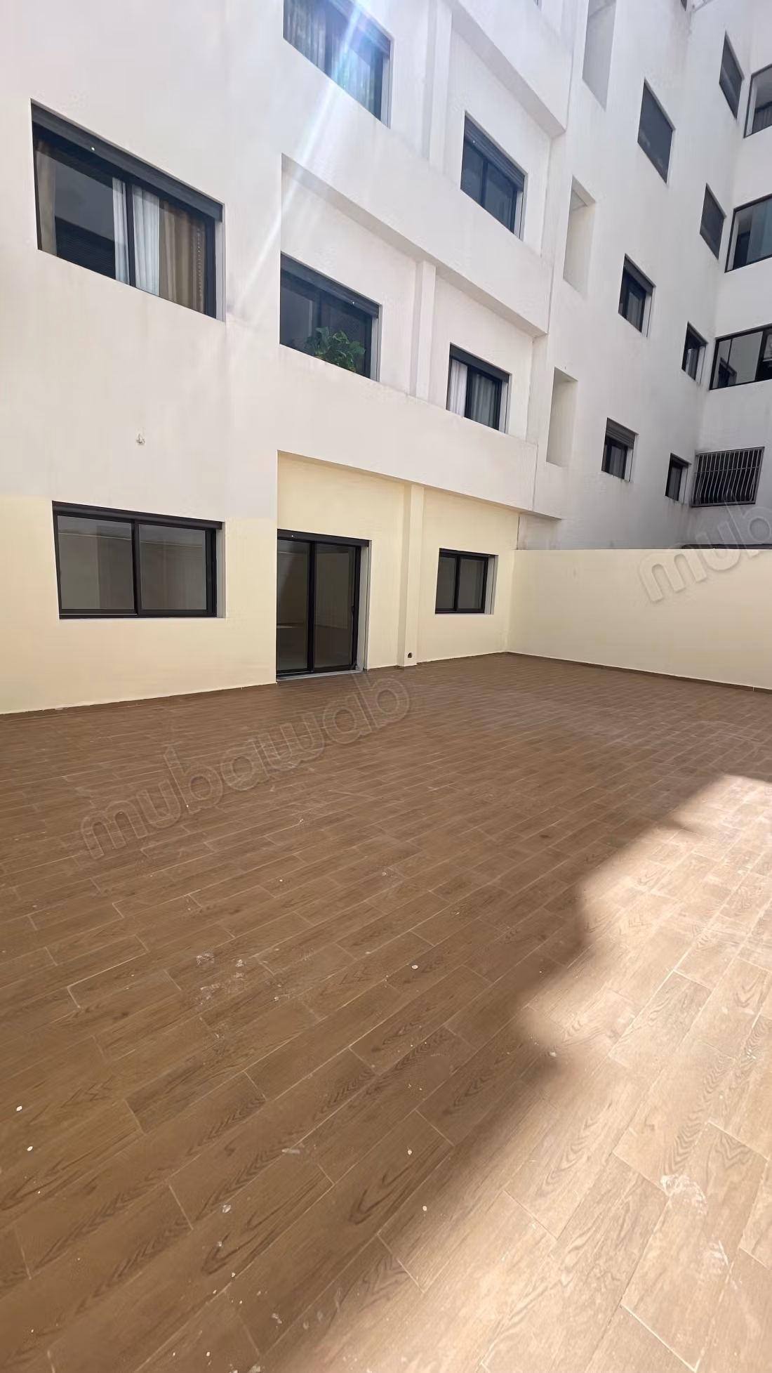 Long-term rental 10000dhs/month