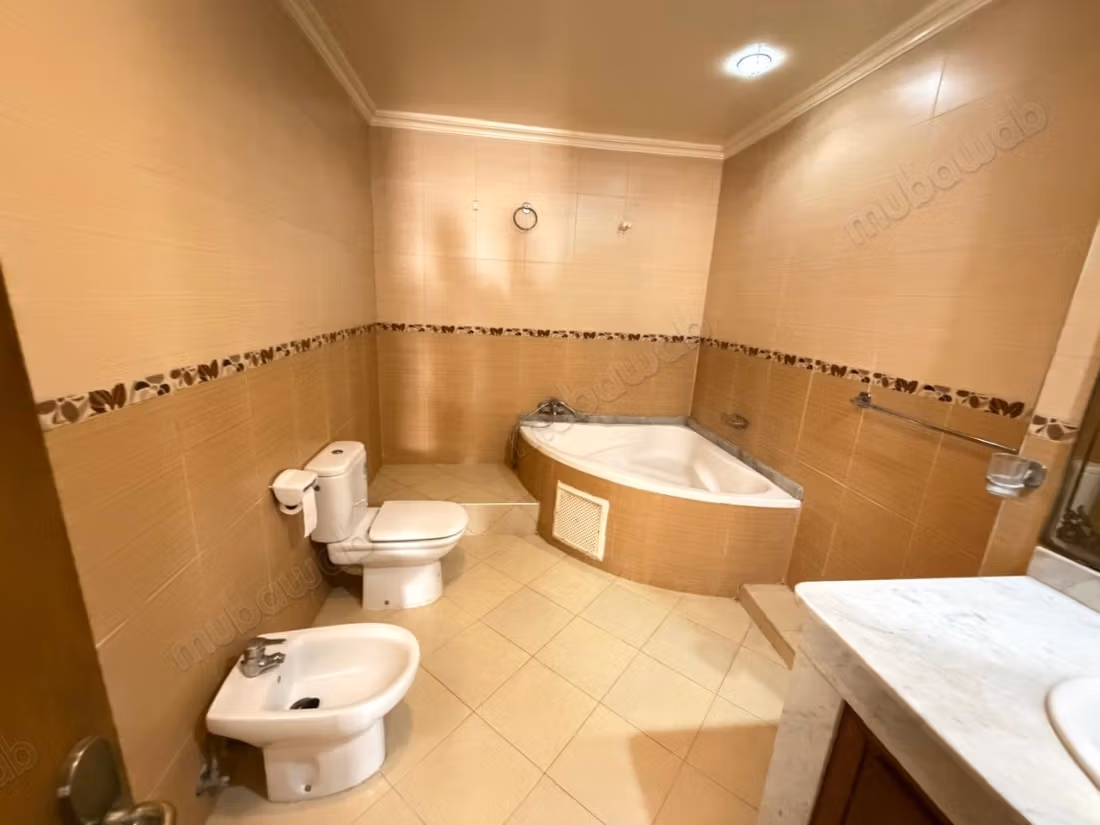 For rent Spacious apartment 240 m² in Sonaba