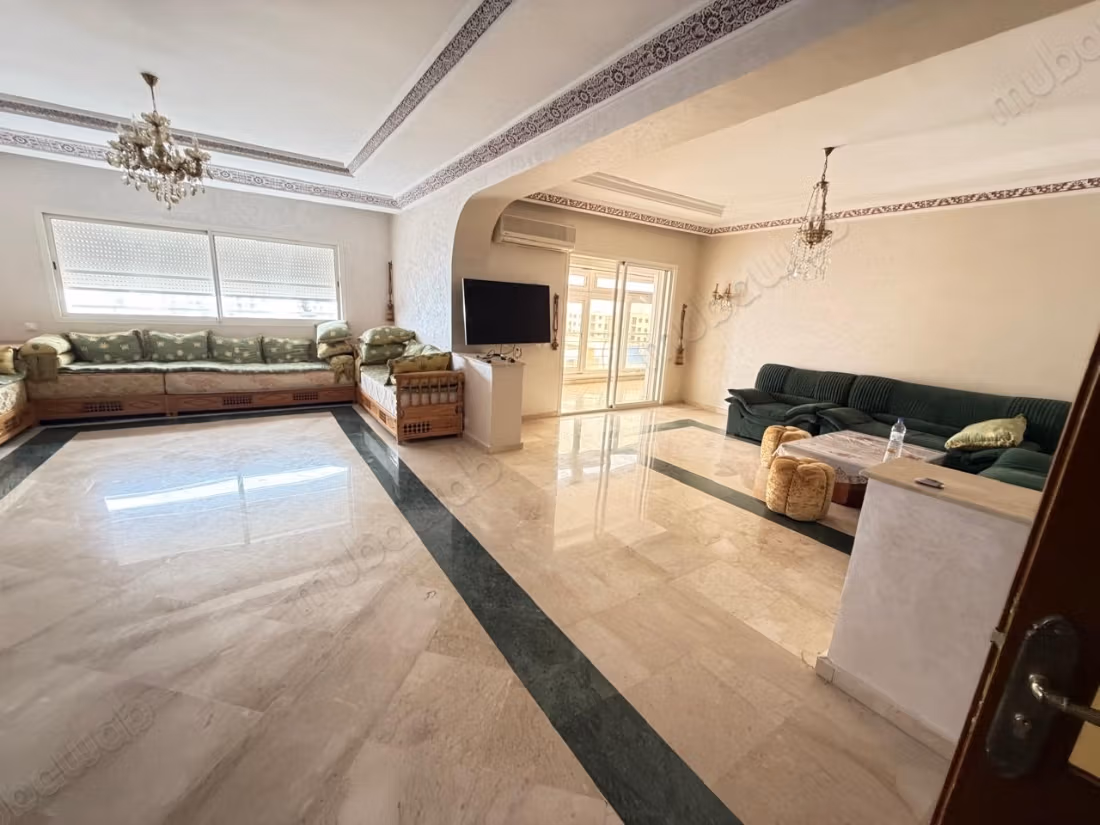 For rent Spacious apartment 240 m² in Sonaba
