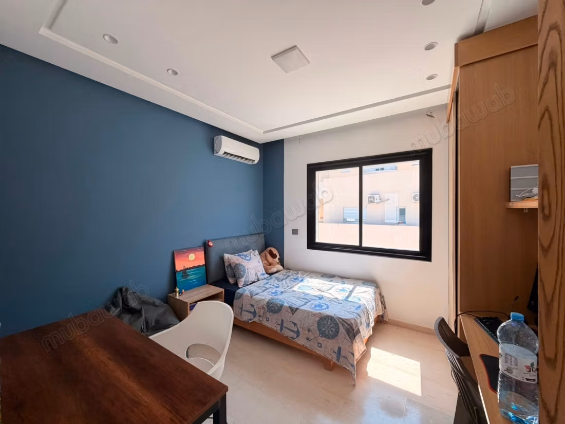 A vendre un appartement S3 à Riadh El Andalous