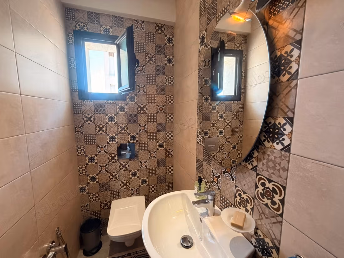 A vendre un appartement S3 à Riadh El Andalous