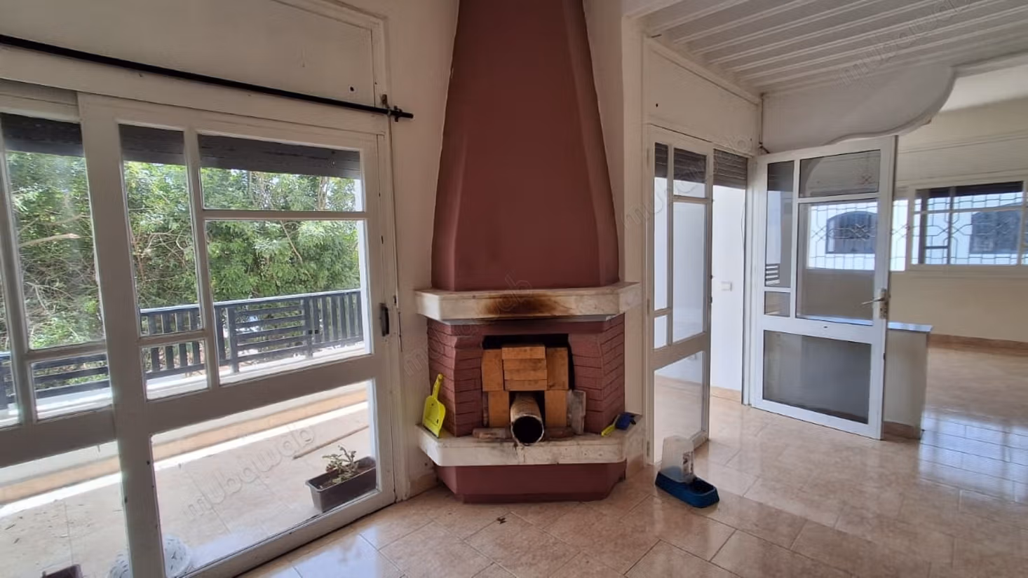 Villa en venta en Harhoura – Sid Abed