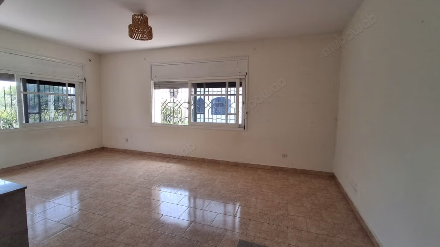 Villa en venta en Harhoura – Sid Abed