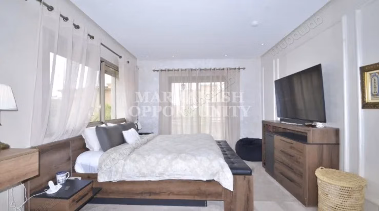 Gemeubileerde villa te koop