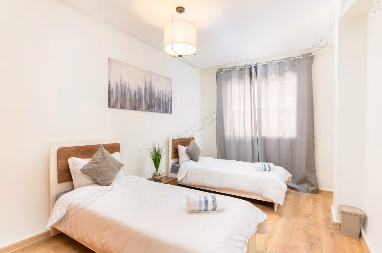 Appartamento speciale in Islane 26 – Piscina, due camere e due bagni