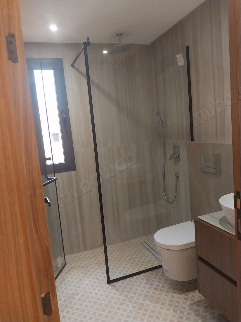 Contemporary empty villa. Casablanca Road