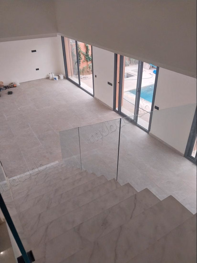 Contemporary empty villa. Casablanca Road