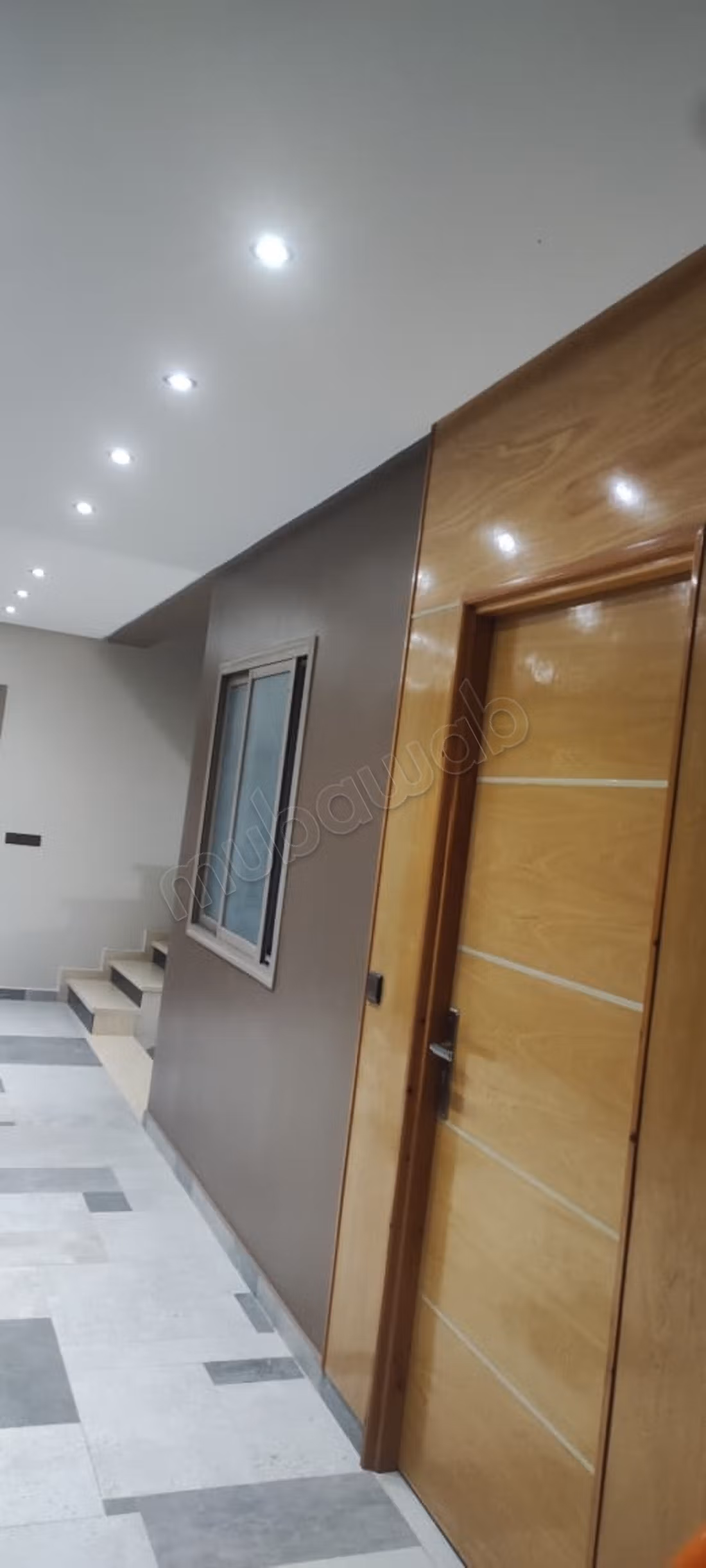 Geweldig huis te koop in Temzzout. Totale oppervlakte 174 m². Geweldig terras