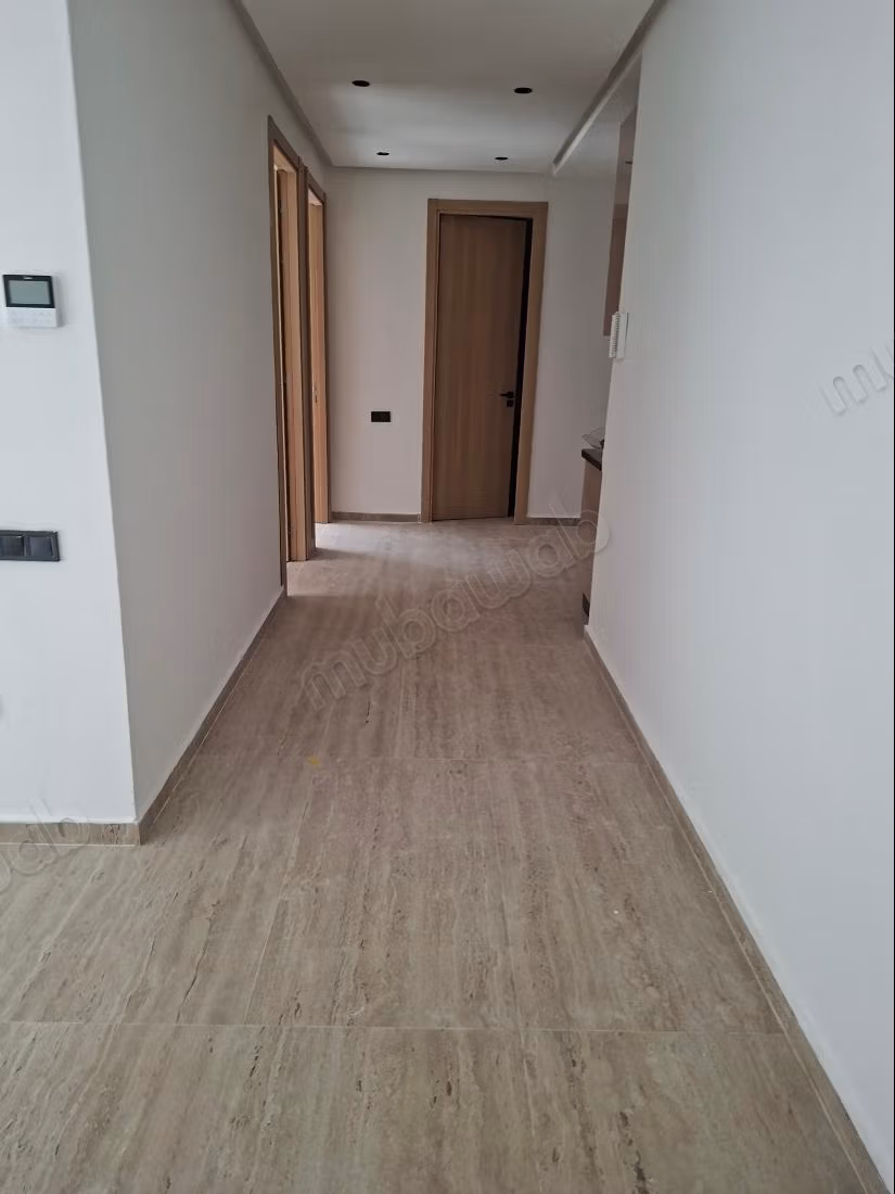 Apartment rental in Ain Mezouar. 2 beautiful rooms. Concierge service, beautiful pool