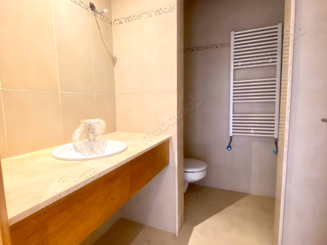 Golf front apartment 3 bedrooms staff room