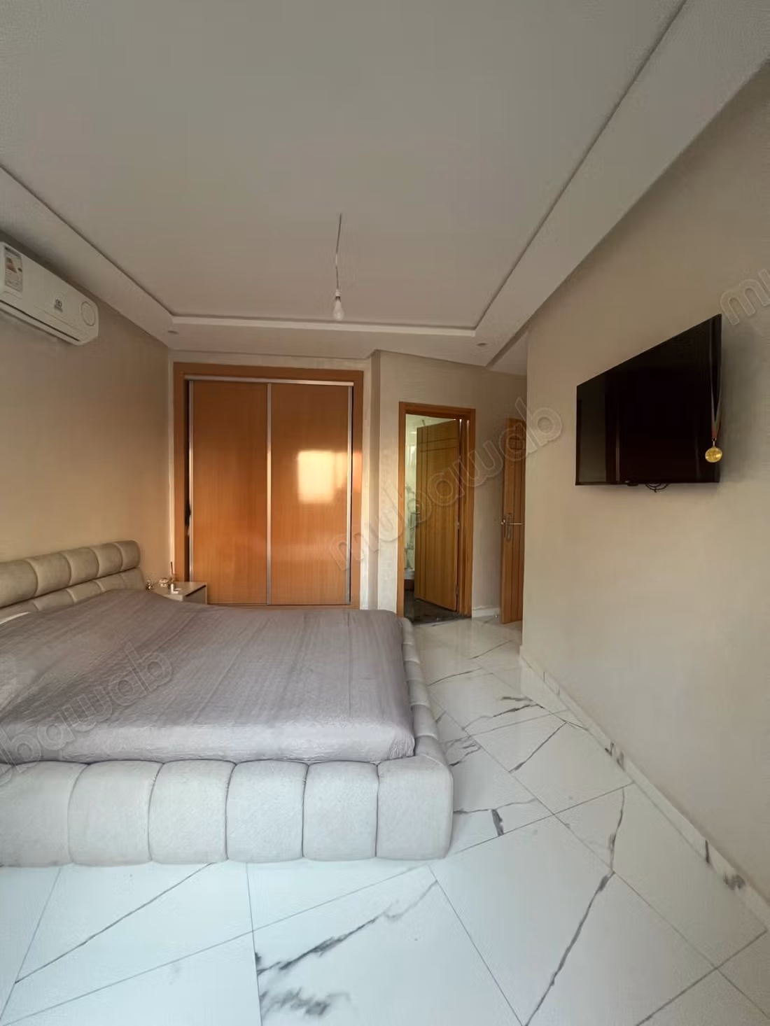 Vendere appartamento a Haut Founty. 3 belle camere. Con ascensore e terrazza