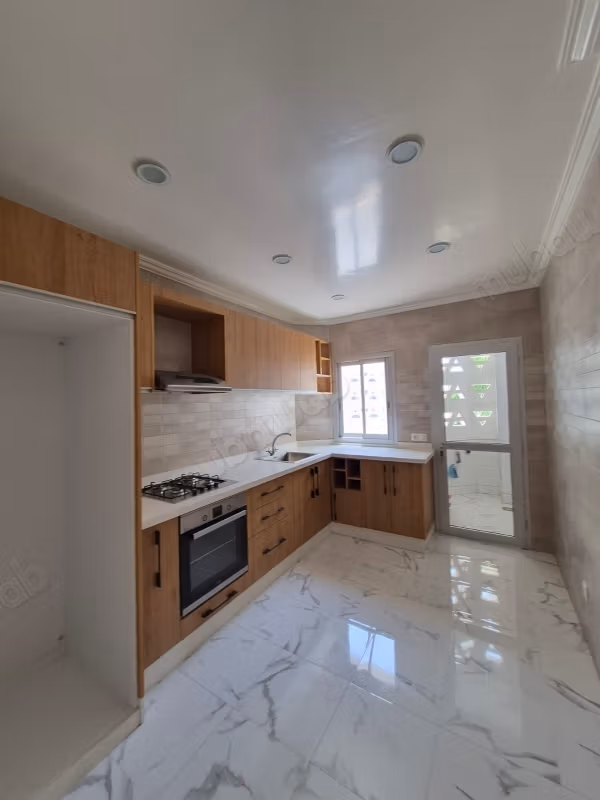 A vendre Appartement renové ensoleillé Harhoura