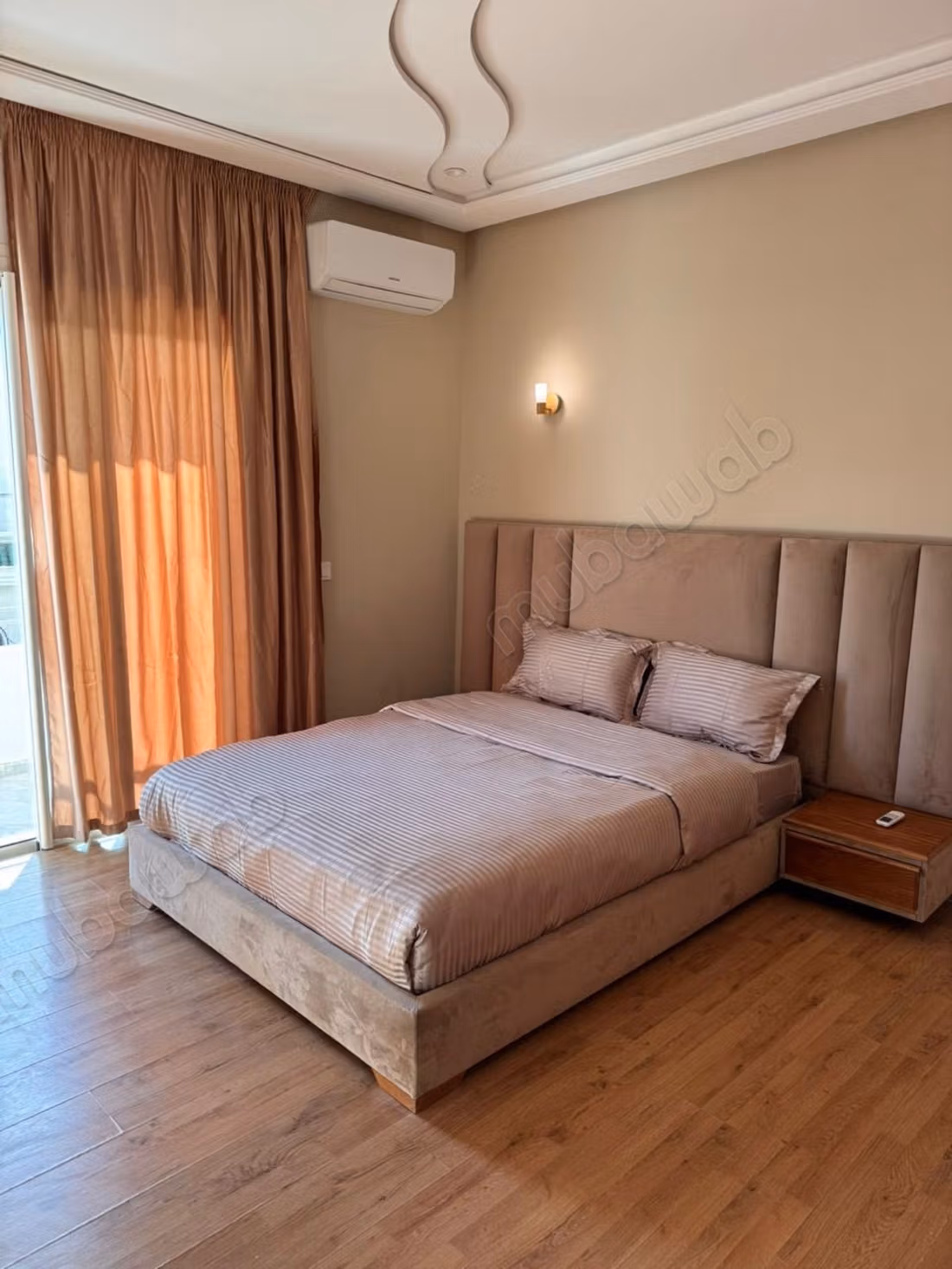 Luxe villa te huur in Riyad. 5 slaapkamers. Gemeubileerd