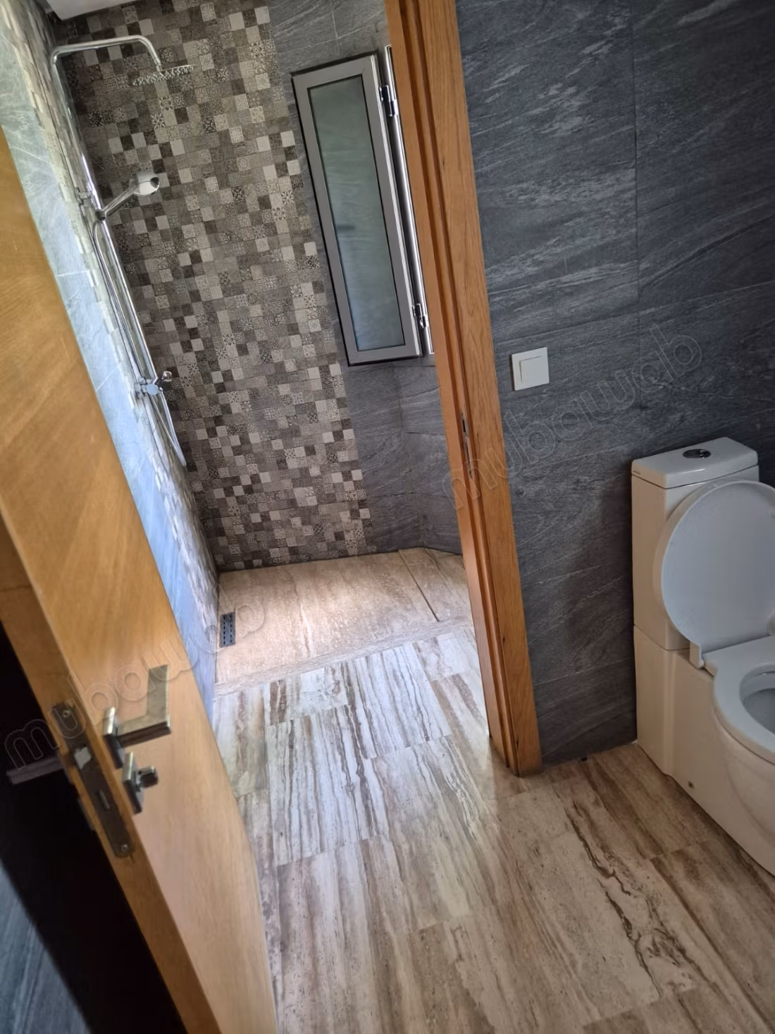 Magnifica villa in affitto a Polo. 4 camere piscina giardino
