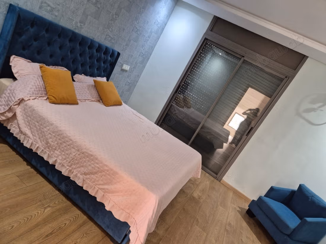 Magnifica villa in affitto a Polo. 4 camere piscina giardino