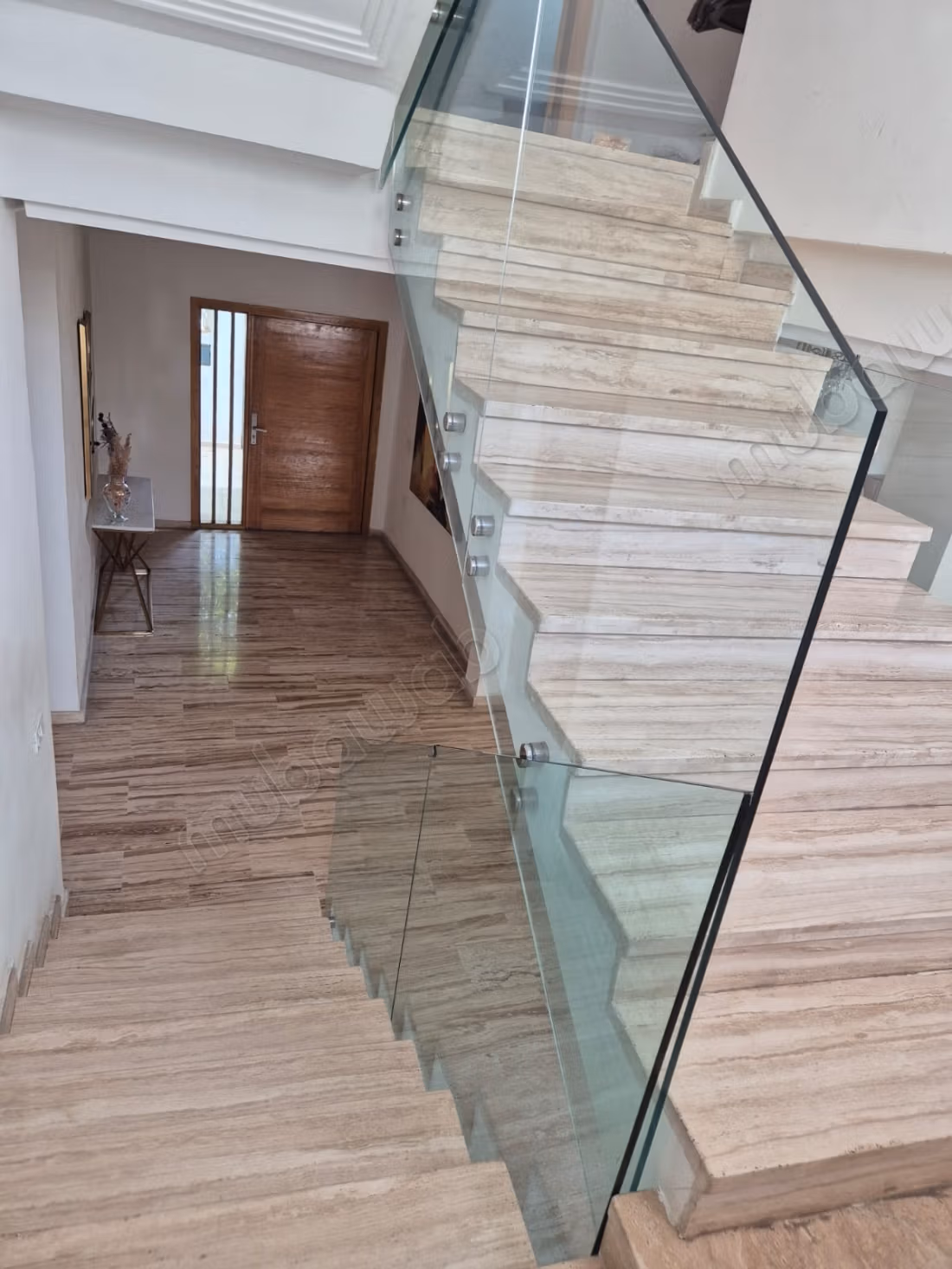 Magnifique villa vide ou meublé à louer à Polo. 
4 chambres piscine jardin