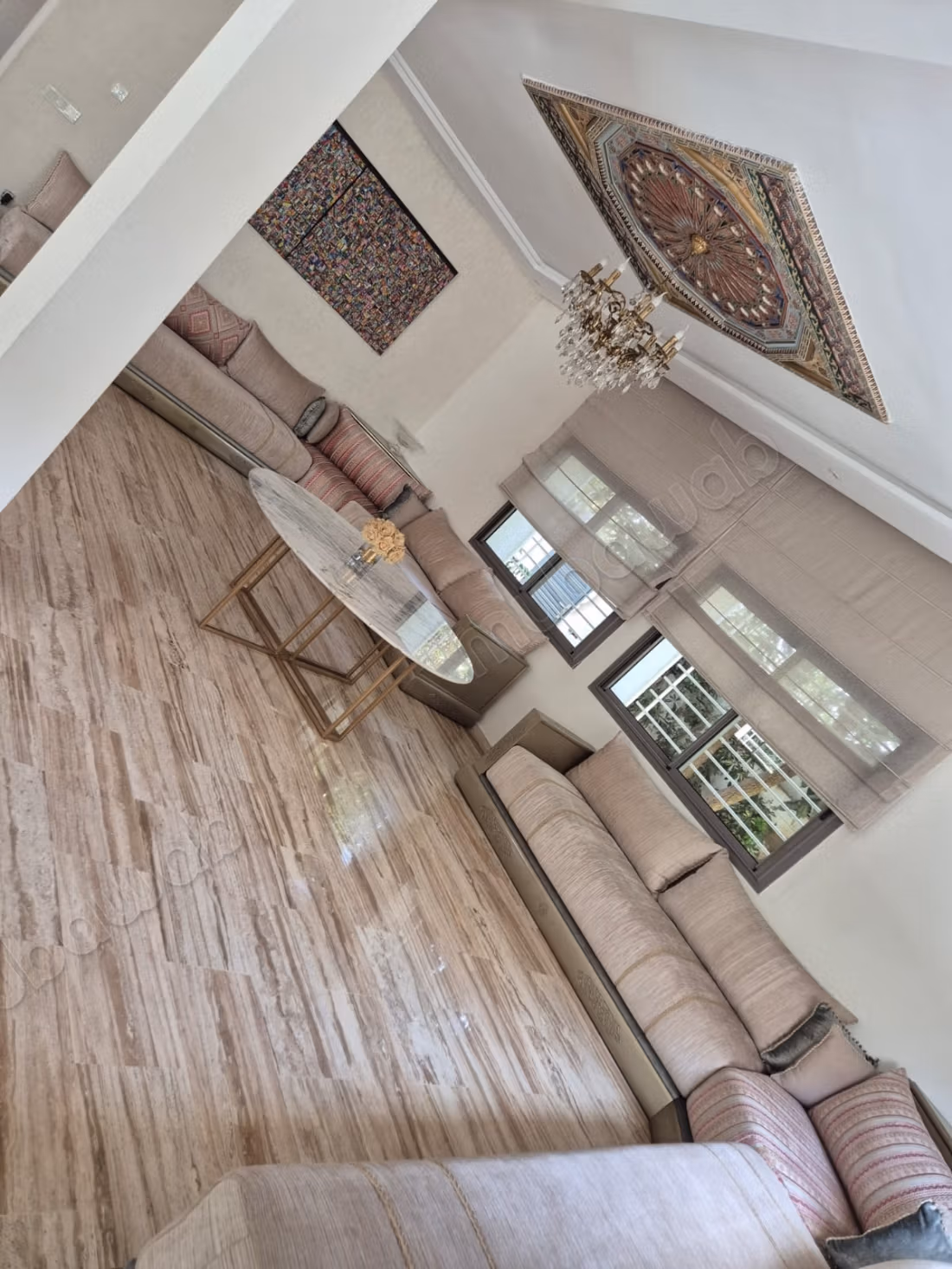 Magnifica villa in affitto a Polo. 4 camere piscina giardino