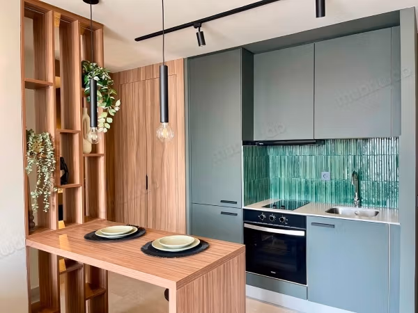 Louez cet appartement à Ferme Bretonne Hay Arraha.
Surface de 46 m².
Bien meublé