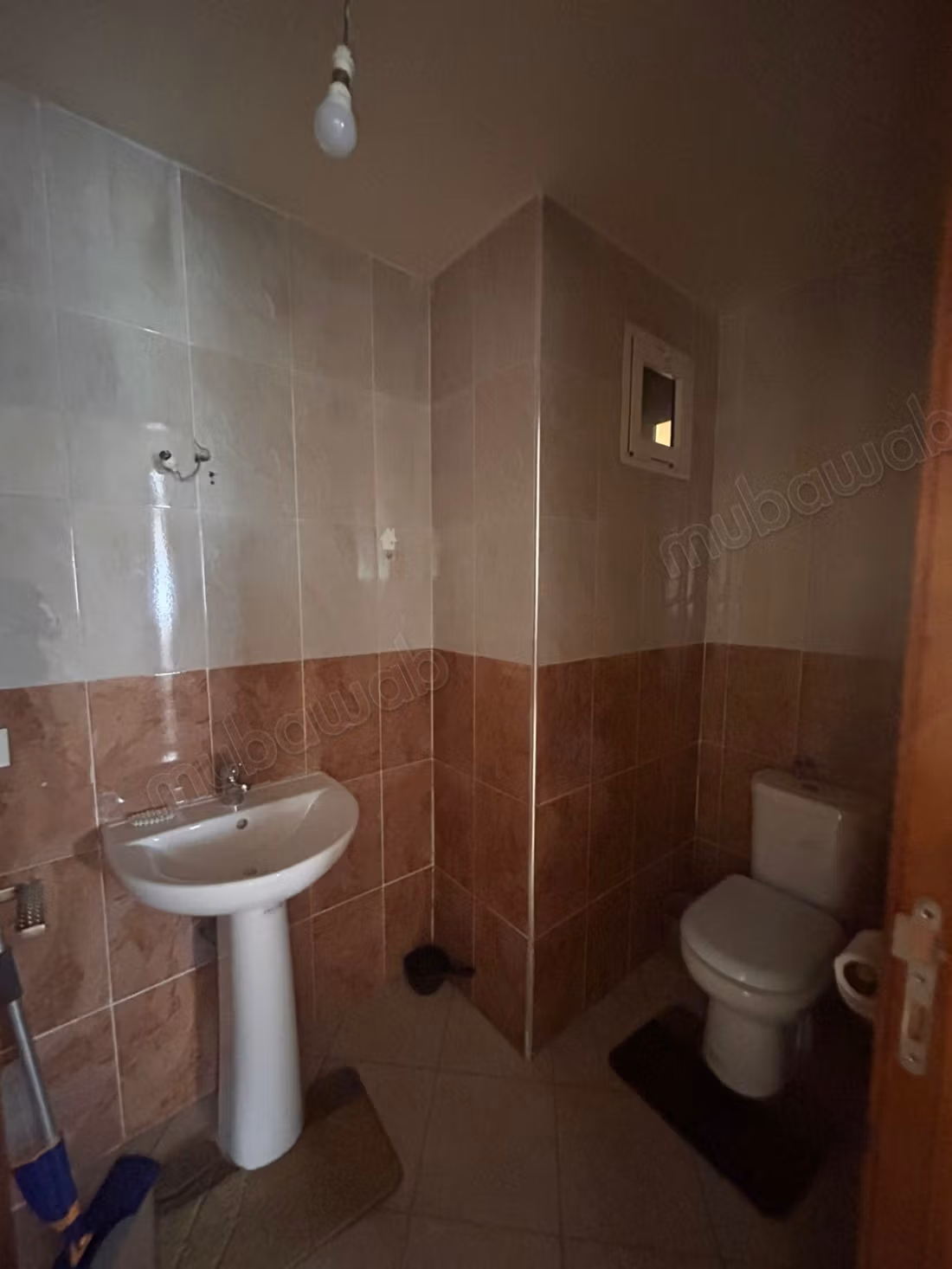 Te huur - gemeubileerd appartement - 2e verdieping