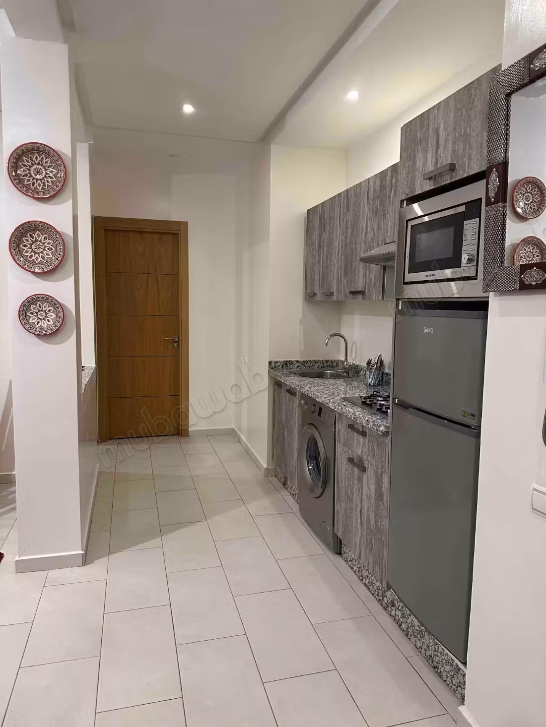 Bellissimo studio arredato in affitto in una residenza sicura
